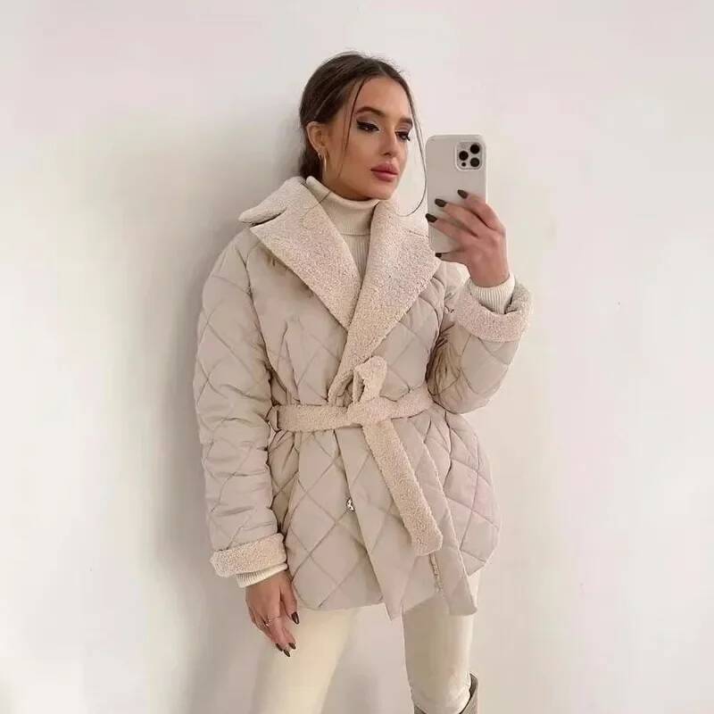 Street Fashion Taiwan - Gilet élégant matelassé avec doublure en