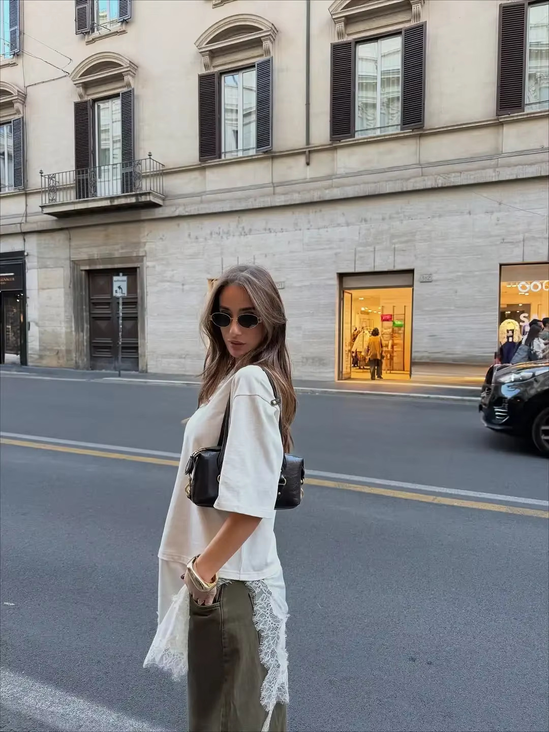 T-shirt long oversize à col ro - Longline Tee Oversized avis et prix