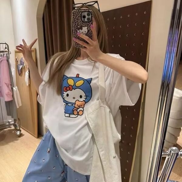 T-shirt imprimé Hello Kitty à  - Street Fashion Designer avis et prix