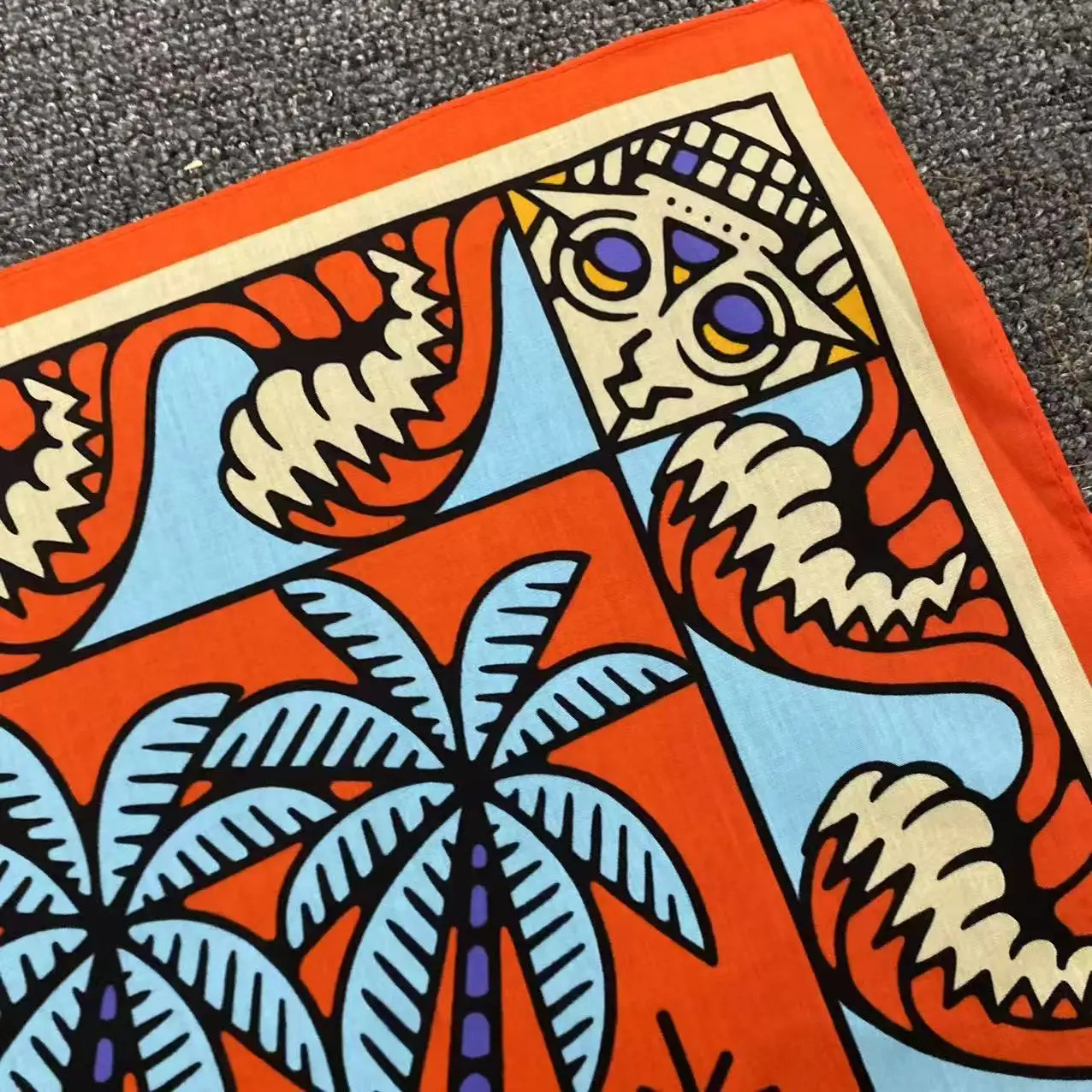 Bandana rétro imprimé numériqu - Street Fashion Dance avis et prix
